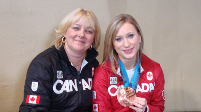 Manon Perron intronisée au Temple de la renommée de Patinage Canada